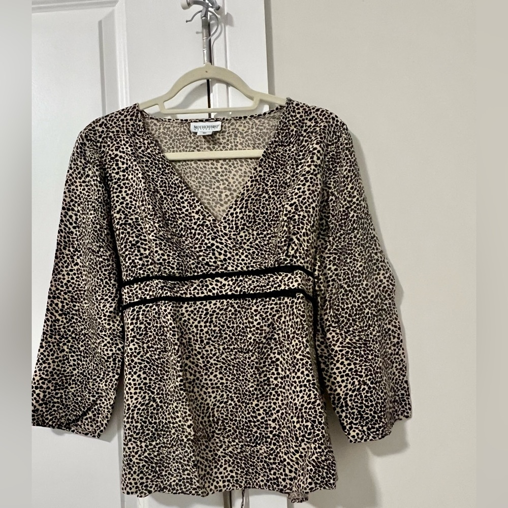 Motherhood Maternity blouse size medium